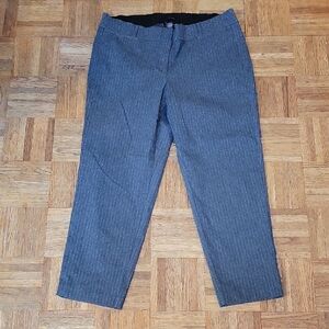 Lane Bryant Gray Pantsuit Classic Elegance Pin-Stripe Design SIZE 18